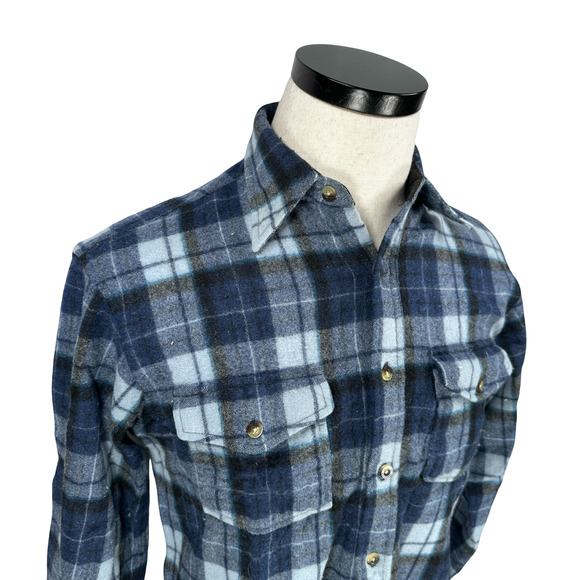 Pendleton Flannel Shirt Mens Medium Blue White Plaid 100% Wool Outdoor Button-Up - Picture 2 of 9